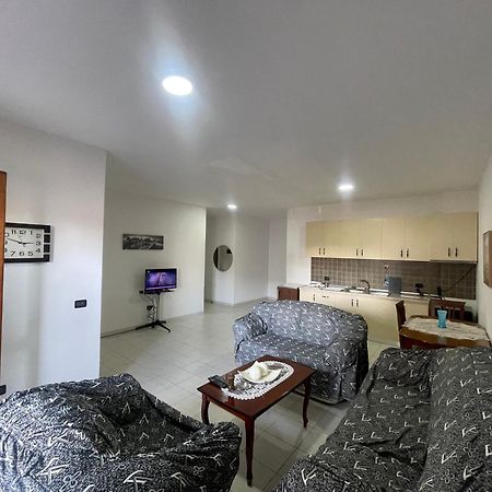 Gega Apartment Shkoder Luaran gambar