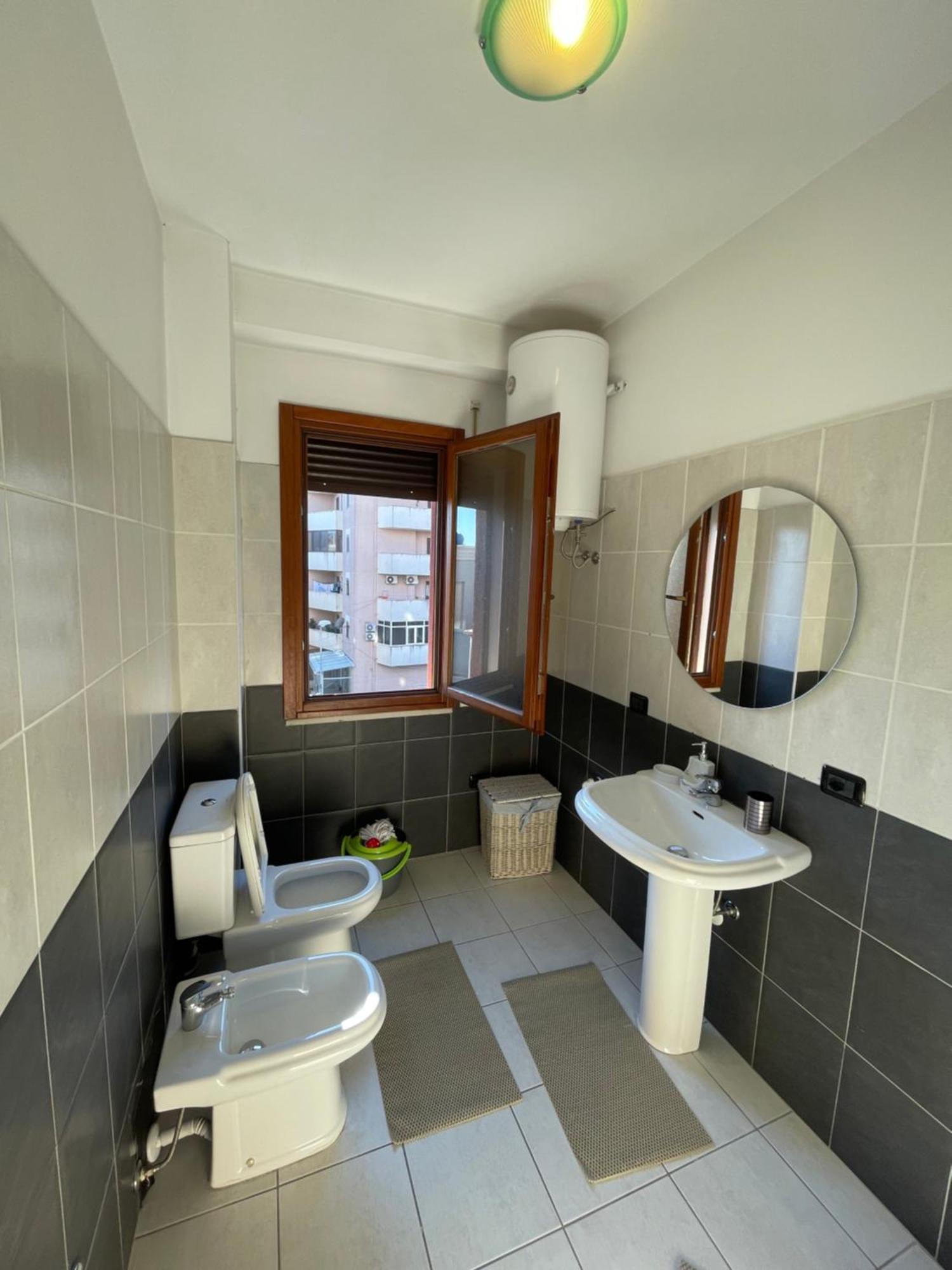 Gega Apartment Shkoder Luaran gambar