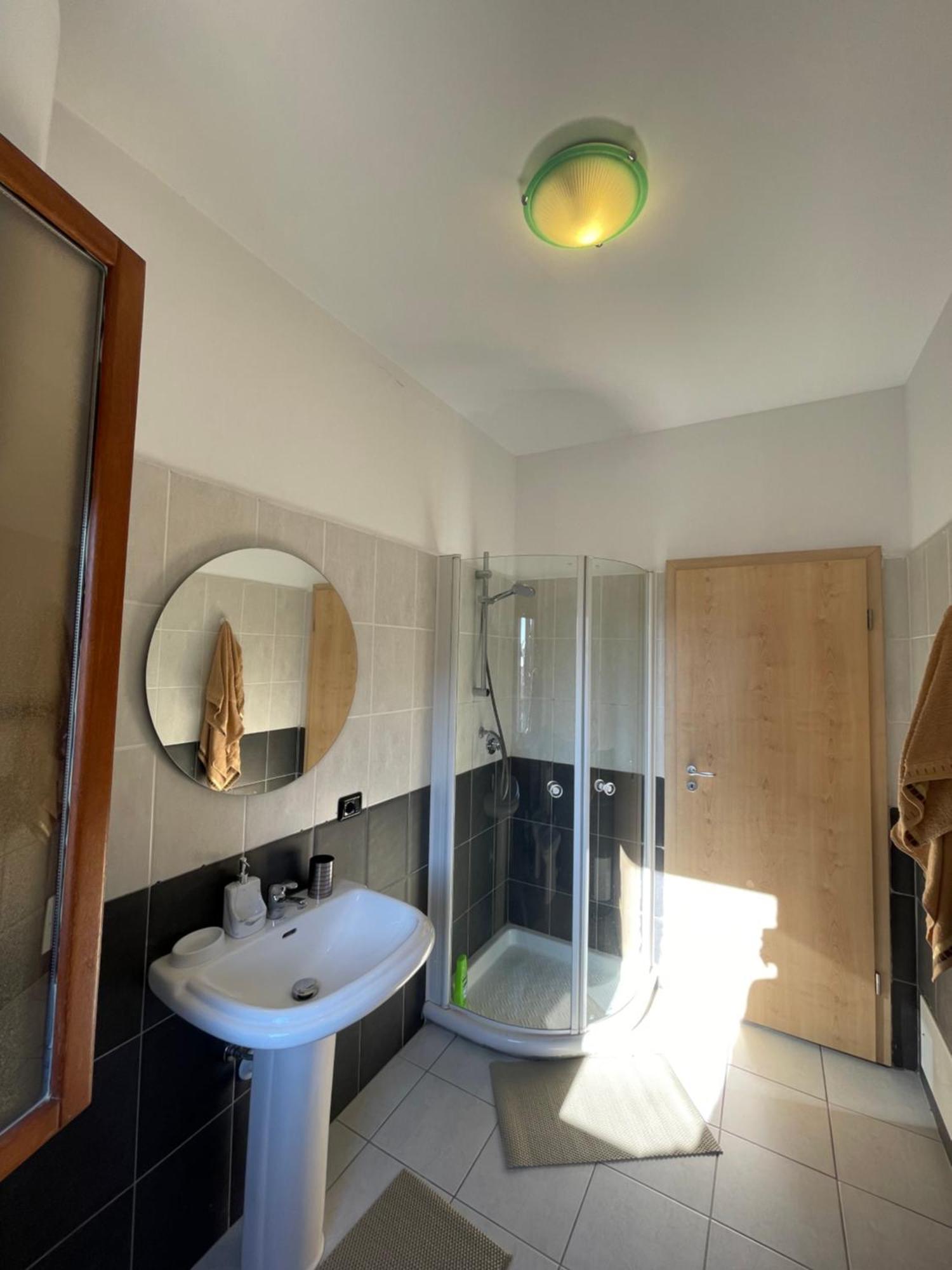 Gega Apartment Shkoder Luaran gambar